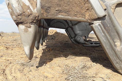 Earthmoving S130 Tips & Adaptor Development
